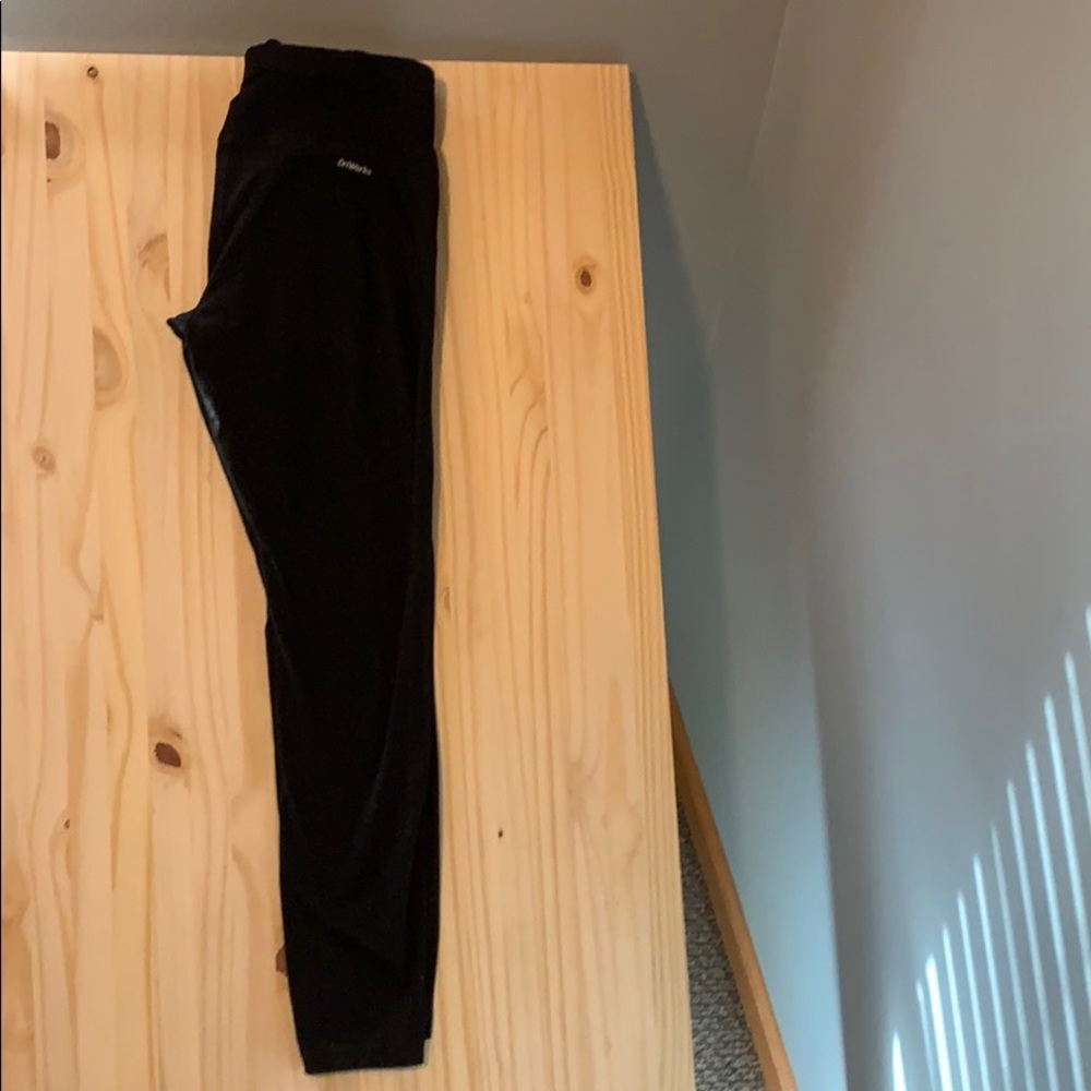 Black activewear SZ M